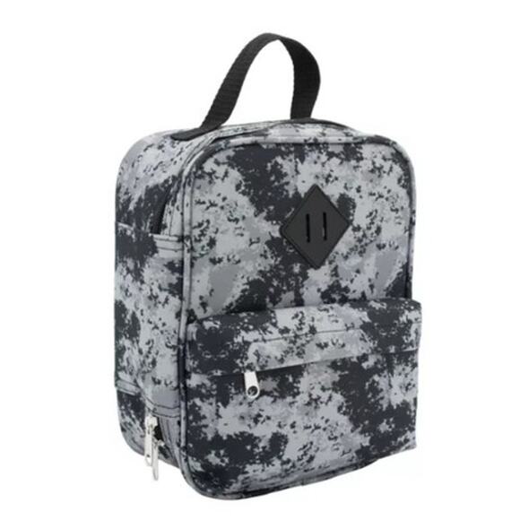 Accessory Innovations Camo Distress Lunch Bag - Picture 1 of 4